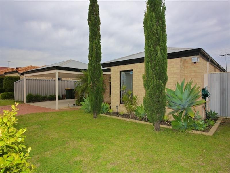 51 Rainbow Crescent, Beechboro WA 6063