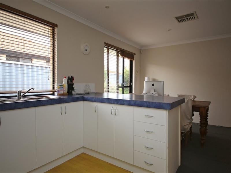 51 Rainbow Crescent, Beechboro WA 6063