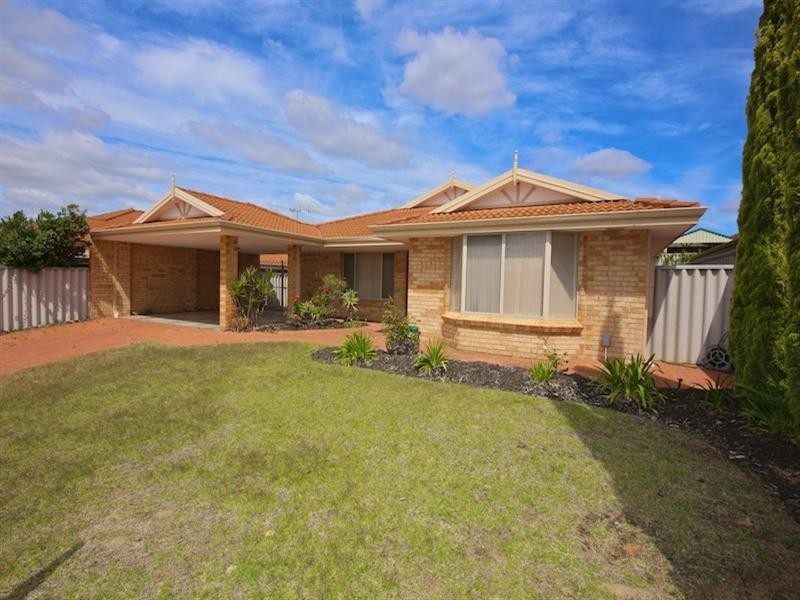 17 Penlea Glade, Kiara WA 6054