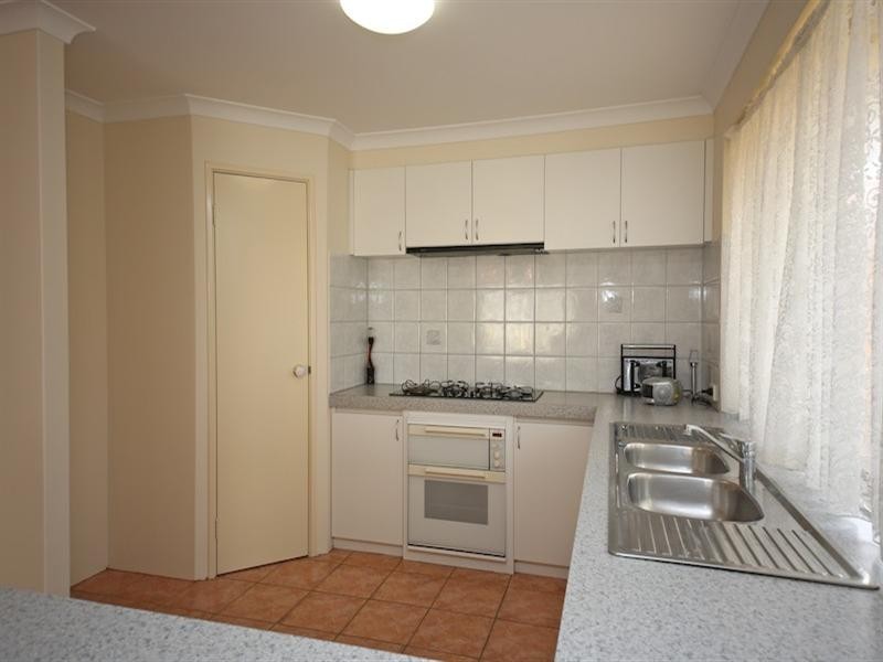 17 Penlea Glade, Kiara WA 6054