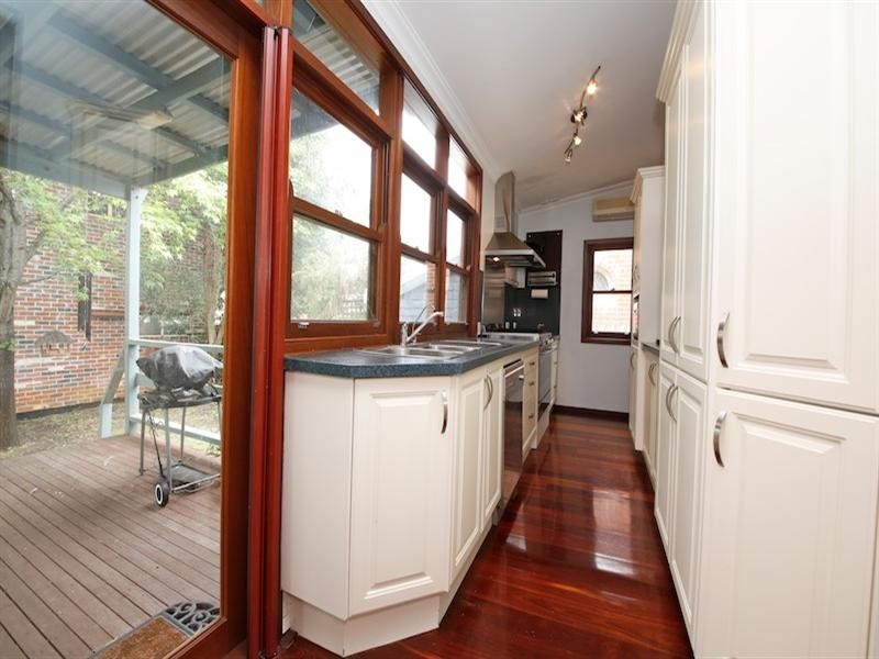 94 Zebina Street, East Perth WA 6004