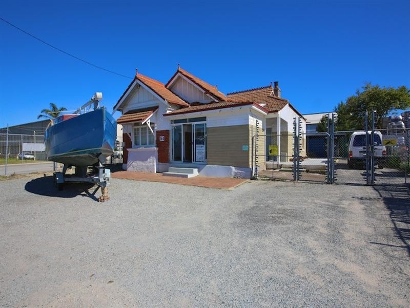 144 Railway Parade, Bassendean WA 6054