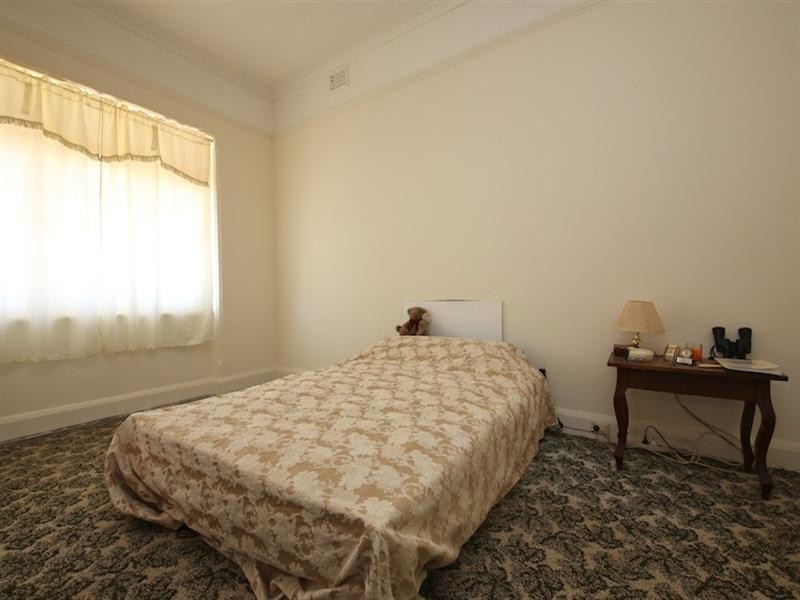 144 Railway Parade, Bassendean WA 6054