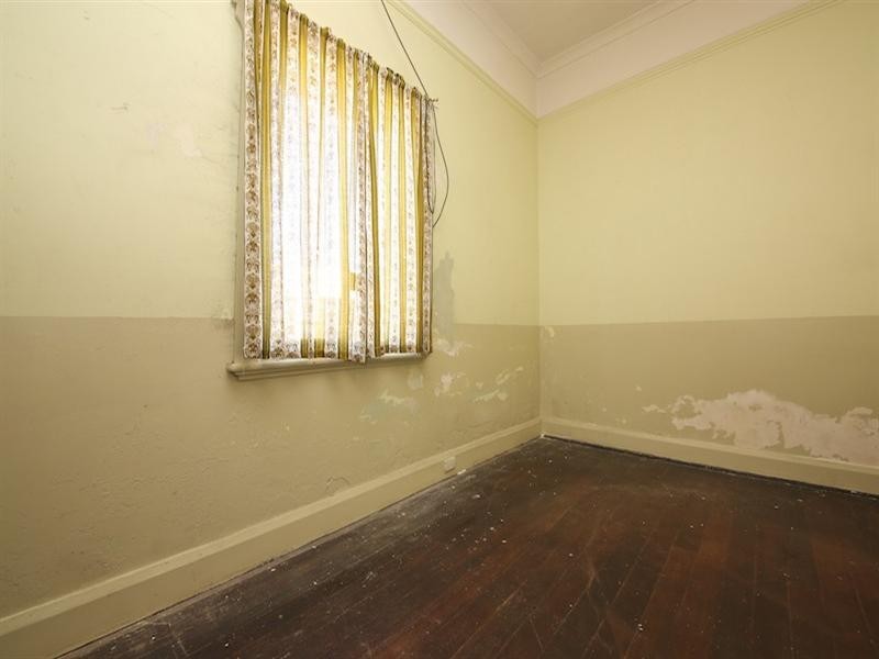 144 Railway Parade, Bassendean WA 6054