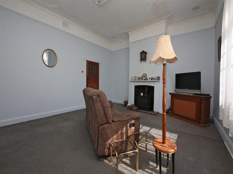 144 Railway Parade, Bassendean WA 6054