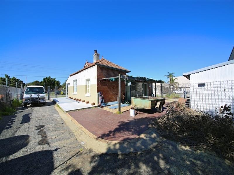 144 Railway Parade, Bassendean WA 6054