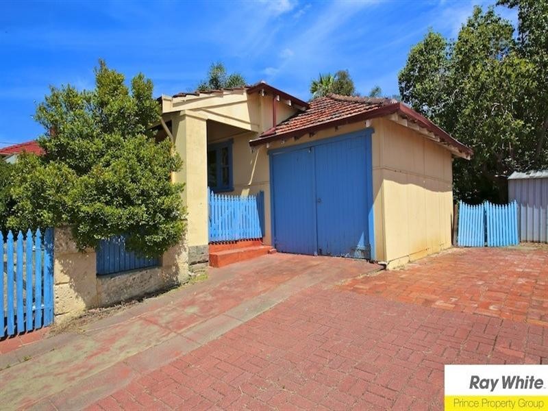2 Gilbert Street, Bayswater WA 6053