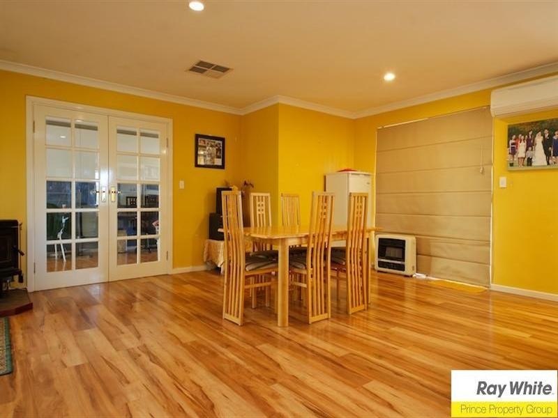 14 St Lawrence Drive, Beechboro WA 6063