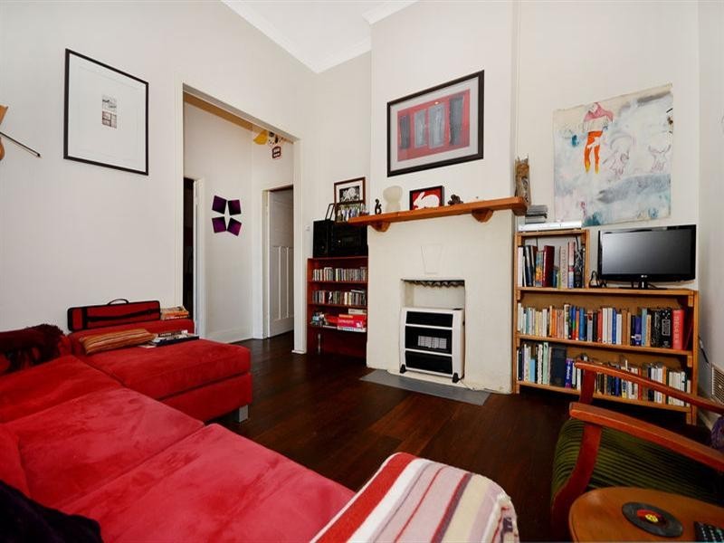 19 Eileen Street, Bassendean WA 6054