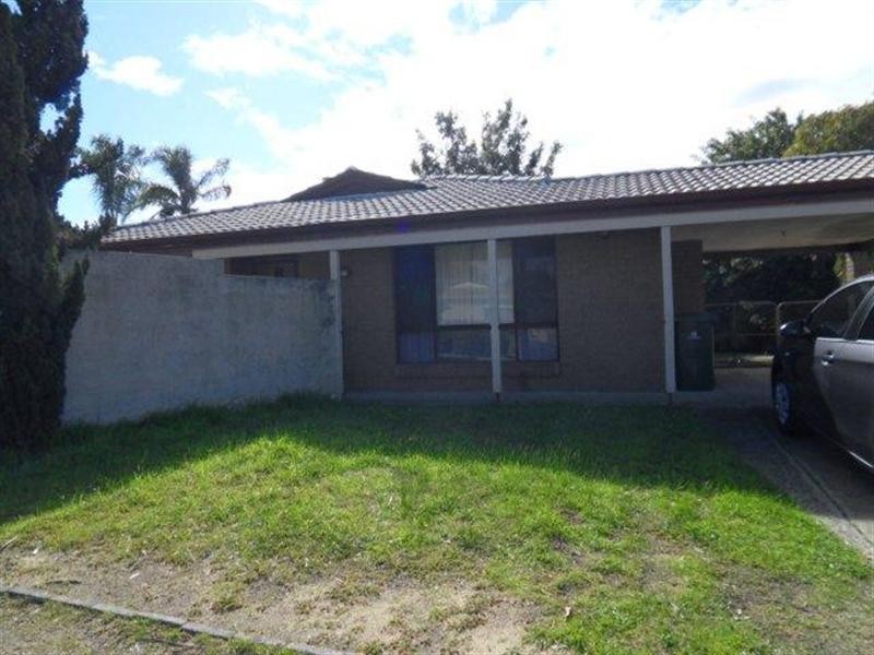 2 FOXGLOVE Gardens, Mirrabooka WA 6061