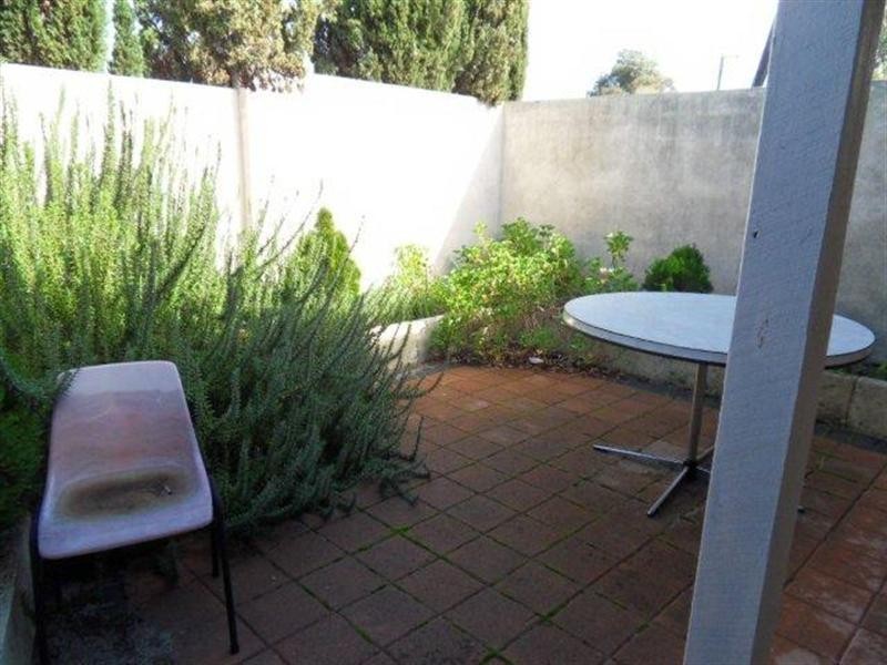 2 FOXGLOVE Gardens, Mirrabooka WA 6061