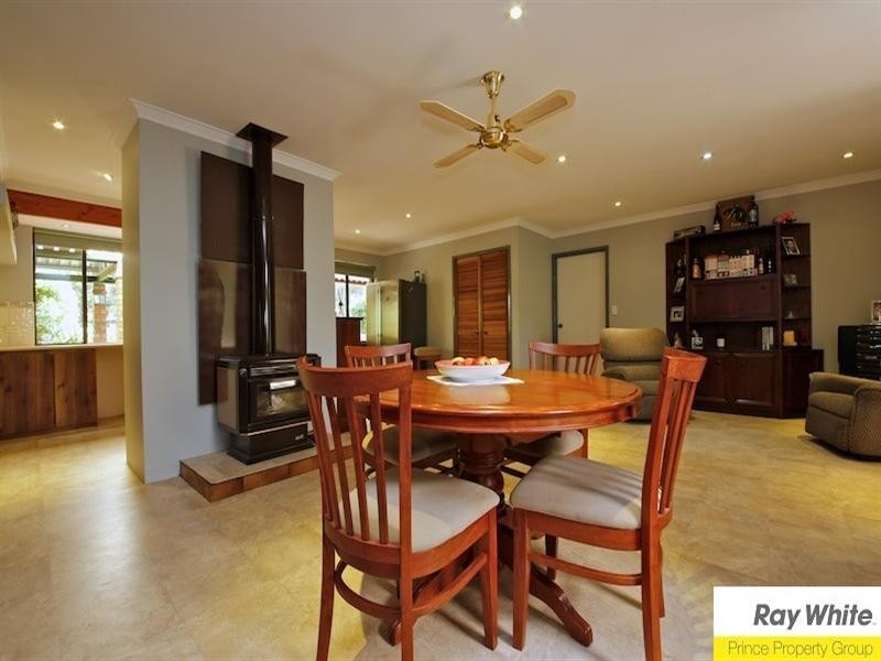 100 Robinson Road, Mahogany Creek WA 6072