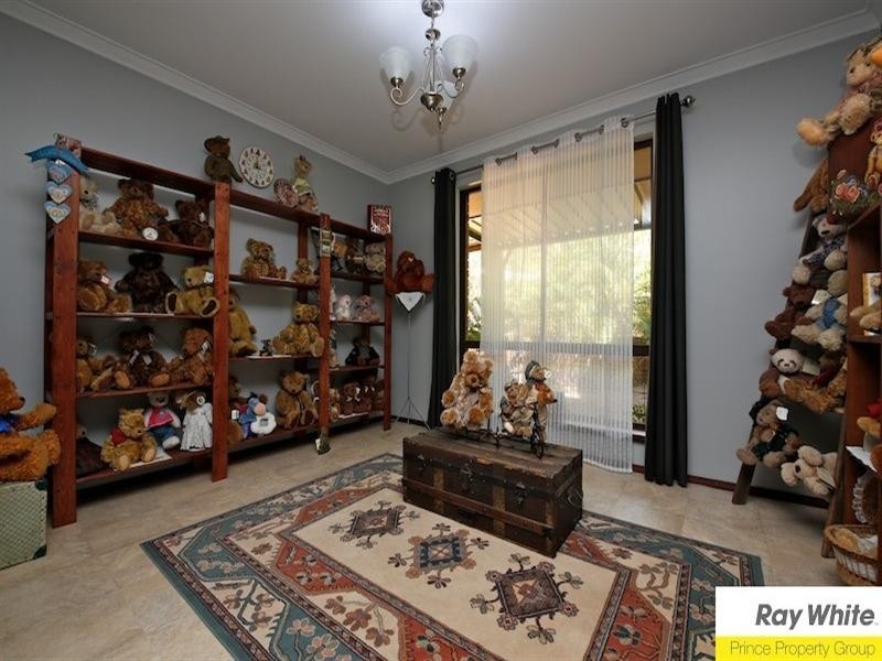 100 Robinson Road, Mahogany Creek WA 6072