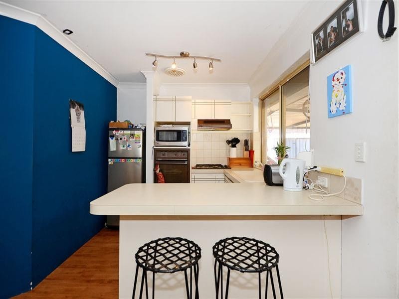 2 Woodman Place, Beechboro WA 6063