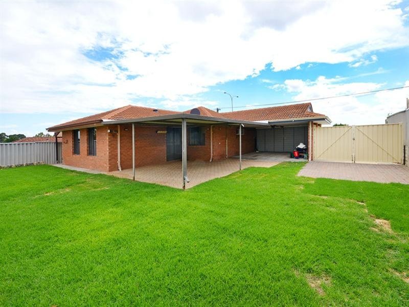 516 Beechboro Road North, Beechboro WA 6063