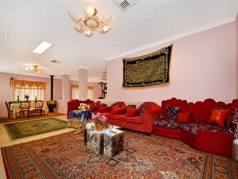 22 Amethyst Parkway, Aveley WA 6069