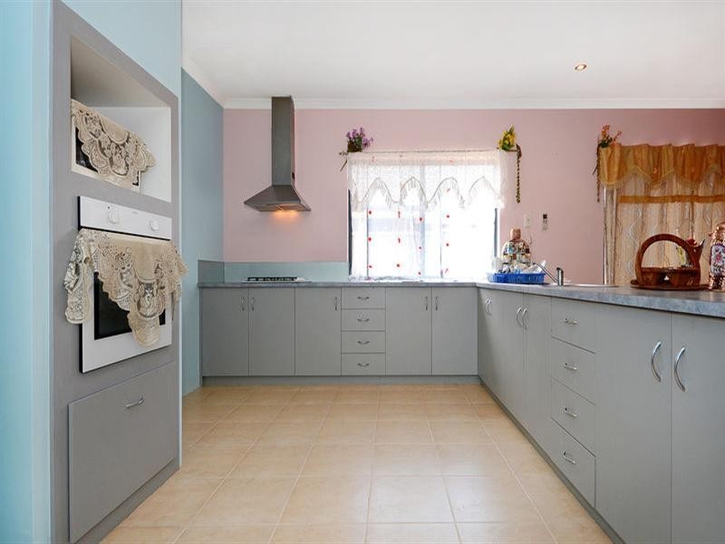 22 Amethyst Parkway, Aveley WA 6069