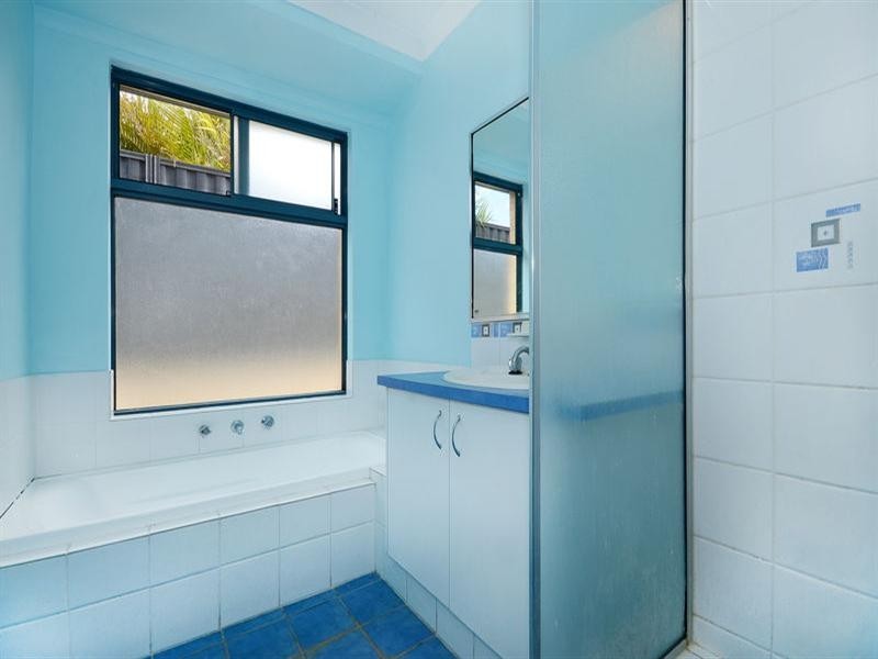 22 Amethyst Parkway, Aveley WA 6069