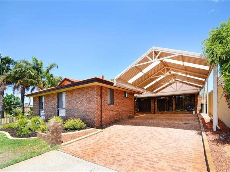 6 Pucas Court, Beechboro WA 6063