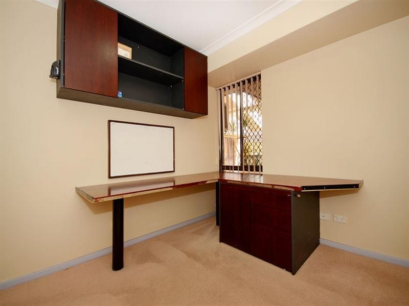 6 Pucas Court, Beechboro WA 6063