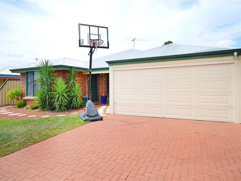 5 Mitra Loop, Beechboro WA 6063