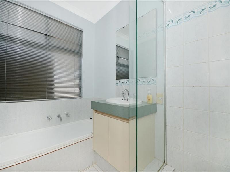5 Mitra Loop, Beechboro WA 6063