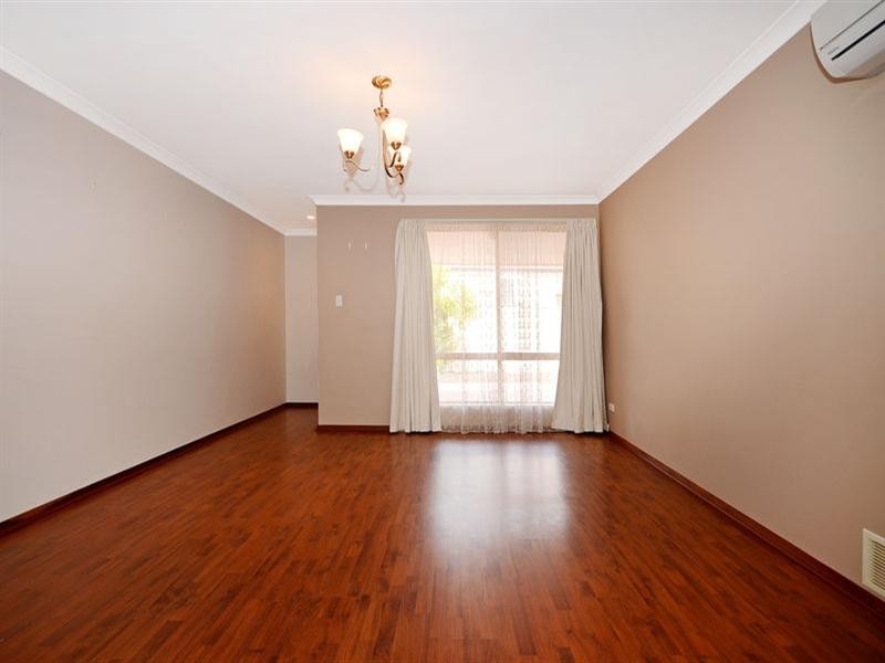 13a Rhone Place, Beechboro WA 6063