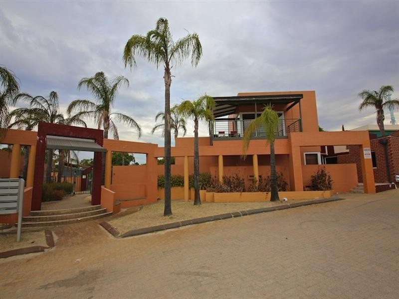 42/169 Great Eastern Highway, Belmont WA 6104