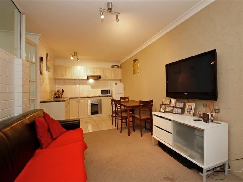 42/169 Great Eastern Highway, Belmont WA 6104