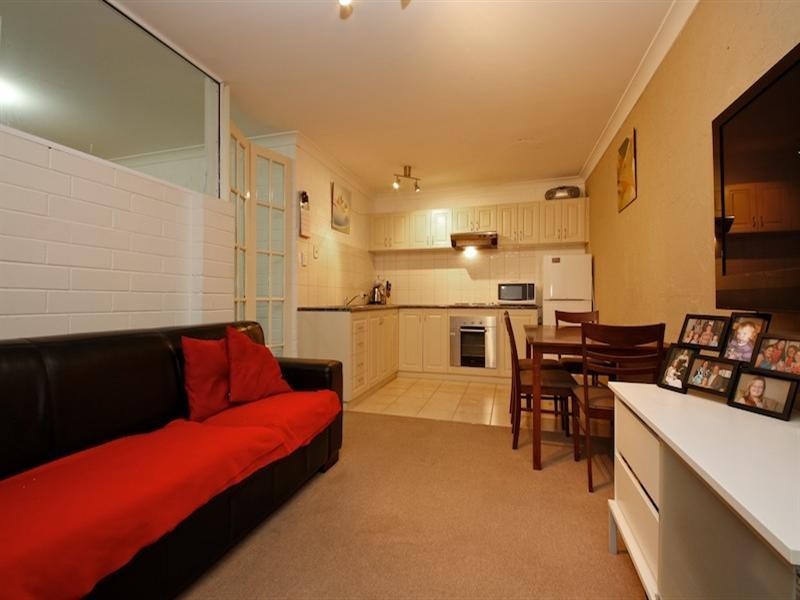 42/169 Great Eastern Highway, Belmont WA 6104