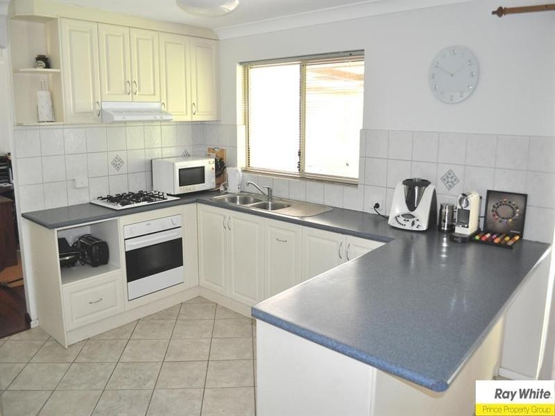 5 Boliver Place, Langford WA 6147