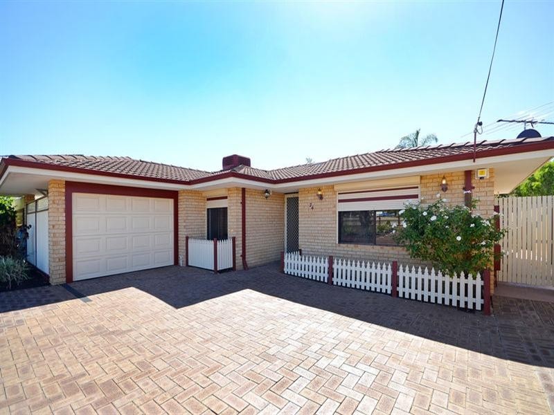 24 Rhine Crescent, Beechboro WA 6063