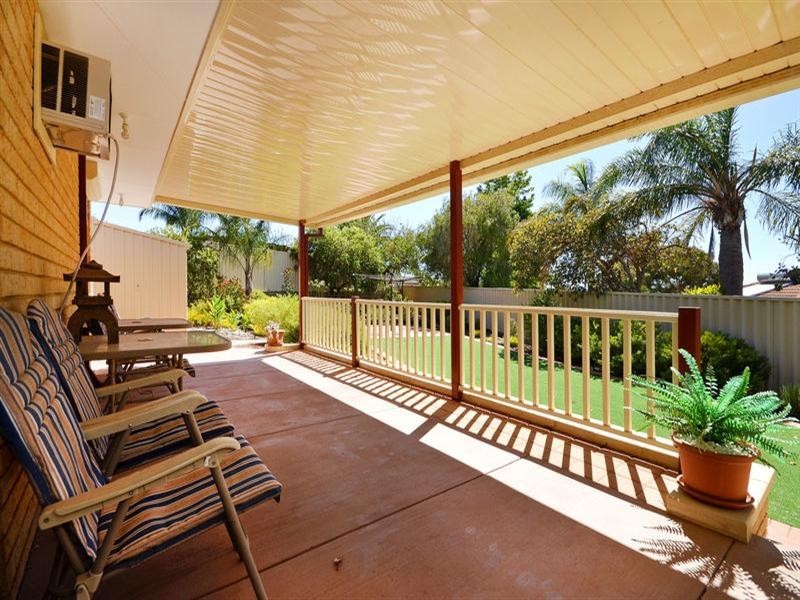 24 Rhine Crescent, Beechboro WA 6063