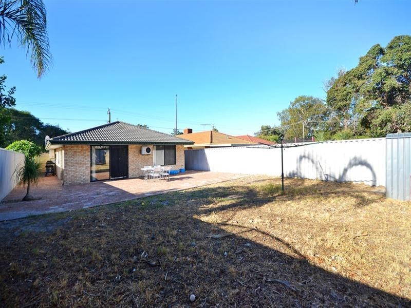 51 Rosher Road, Lockridge WA 6054