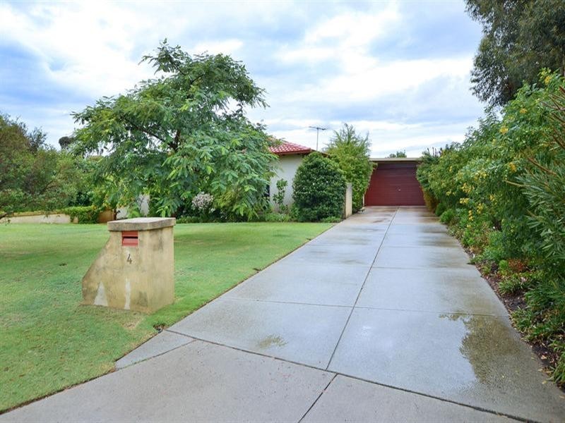 4 Ogram Place, Beechboro WA 6063