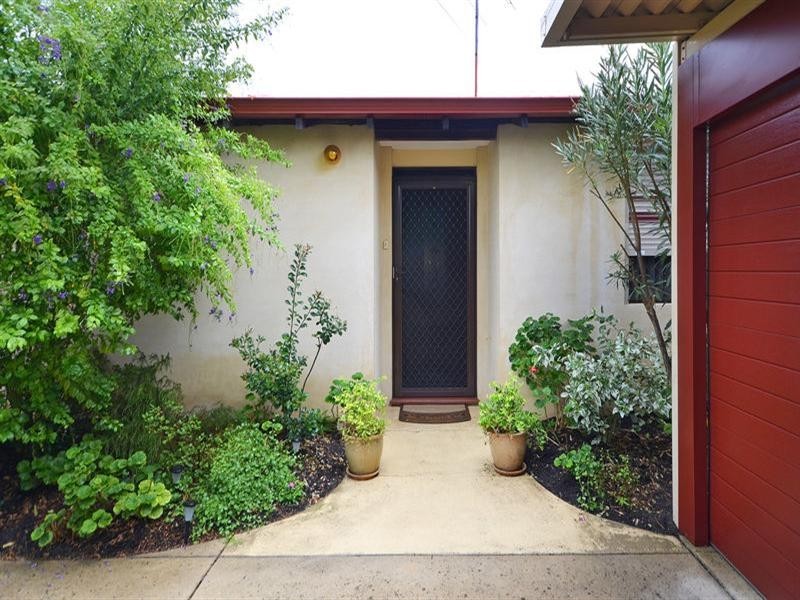 4 Ogram Place, Beechboro WA 6063