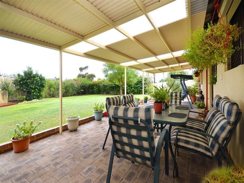 4 Ogram Place, Beechboro WA 6063