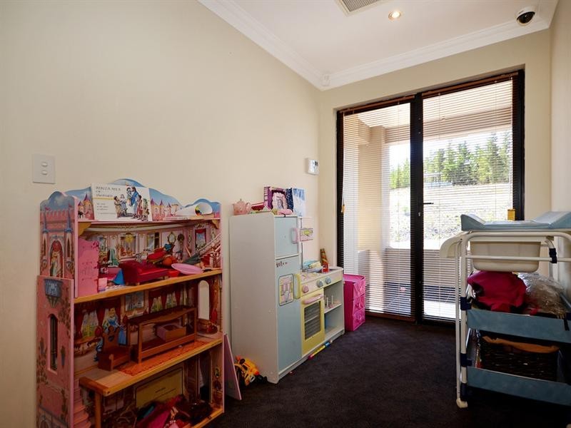 45 Charlottes Vista, Ellenbrook WA 6069