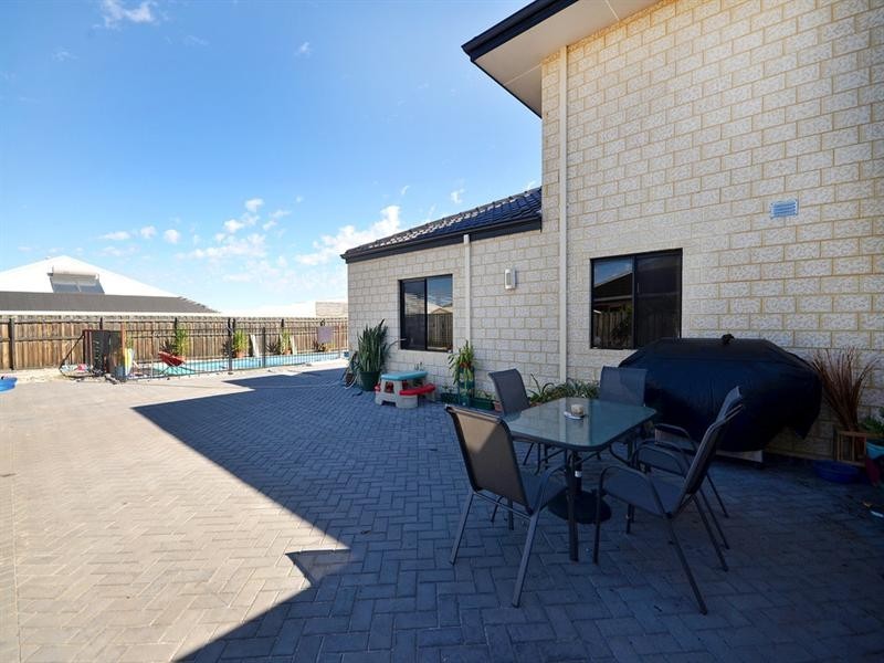 45 Charlottes Vista, Ellenbrook WA 6069