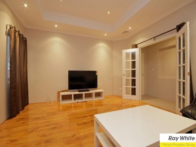 36b Kidman Avenue, South Guildford WA 6055