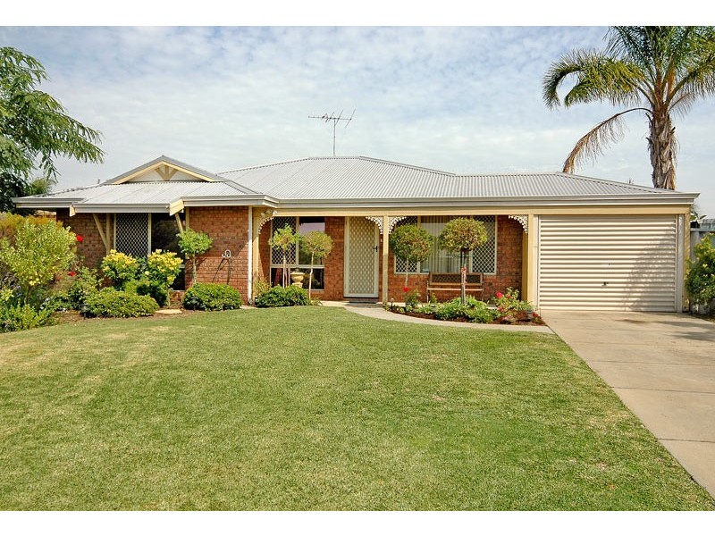 6 Teetree Court, Beechboro WA 6063