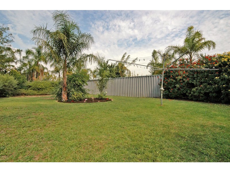 6 Teetree Court, Beechboro WA 6063