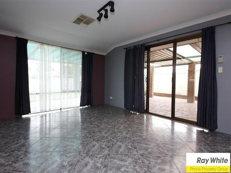 26 Anabar Way, Beechboro WA 6063