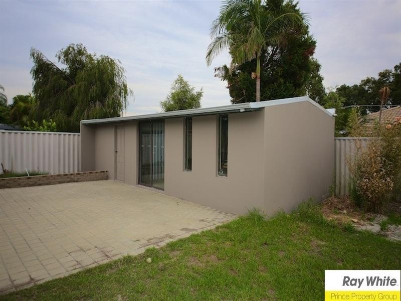 26 Anabar Way, Beechboro WA 6063