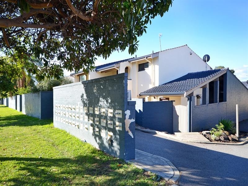 29/32 Camboon Road, Morley WA 6062