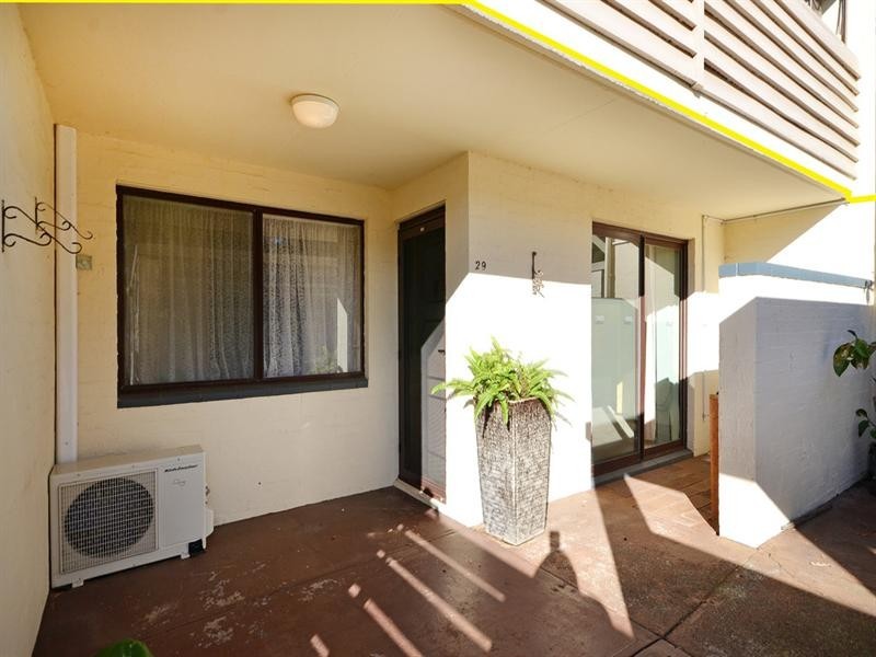 29/32 Camboon Road, Morley WA 6062