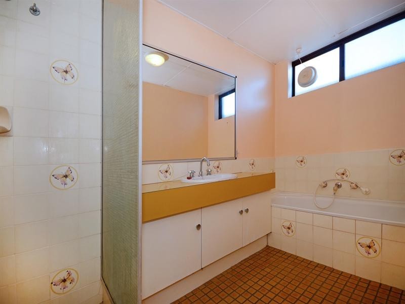 29/32 Camboon Road, Morley WA 6062