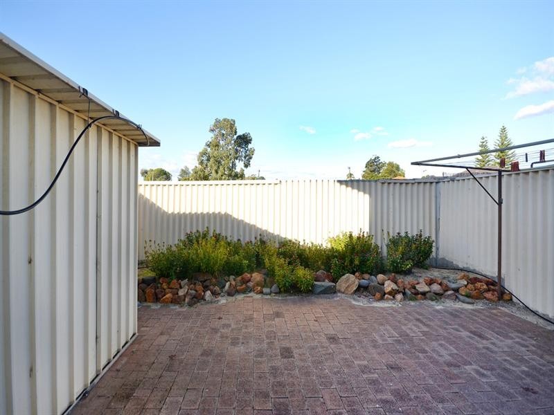 29/32 Camboon Road, Morley WA 6062