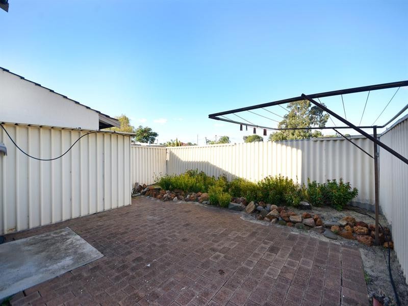 29/32 Camboon Road, Morley WA 6062