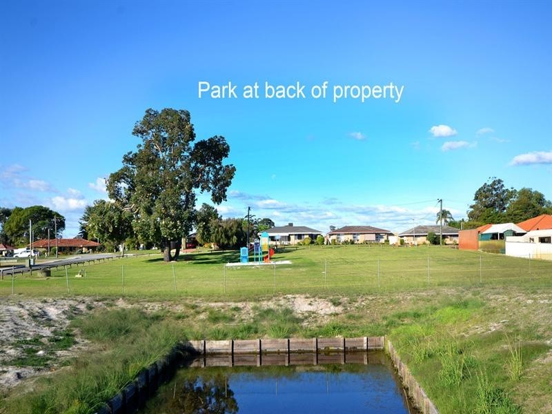 29/32 Camboon Road, Morley WA 6062